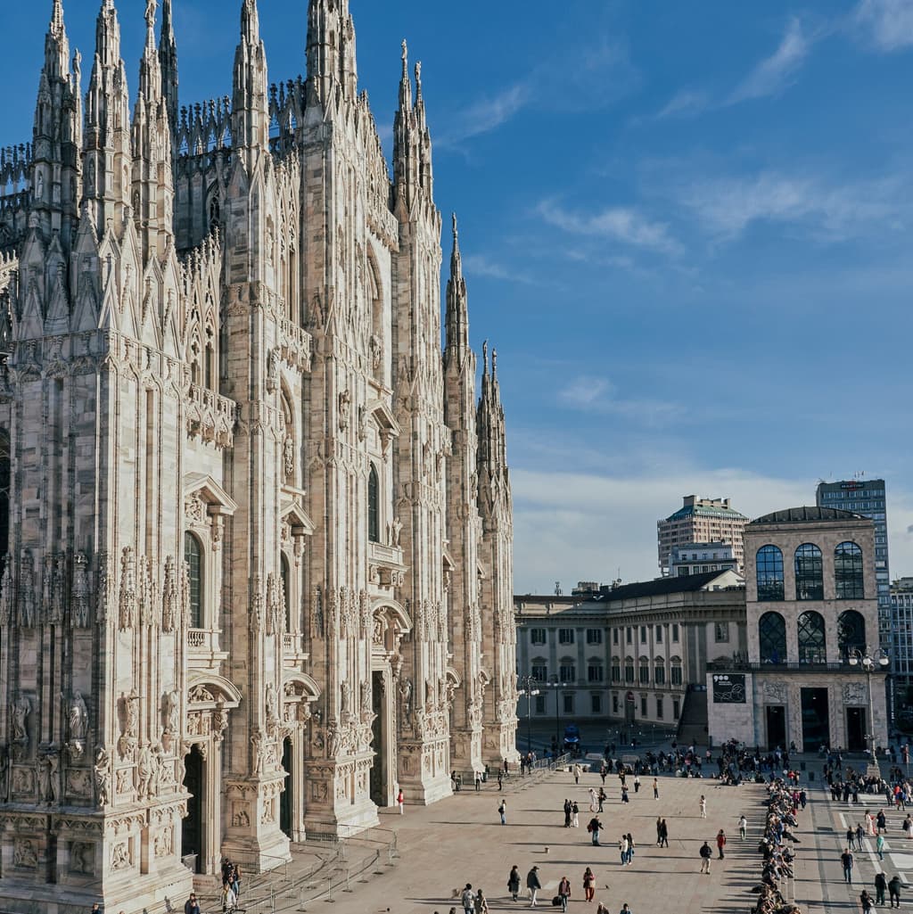 Highest temperature in Milan on March 17? card icon